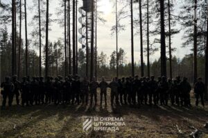 Україна відправила операторів FPV із 3 ОШБр навчати фінських військових на Mighty Arrow 26