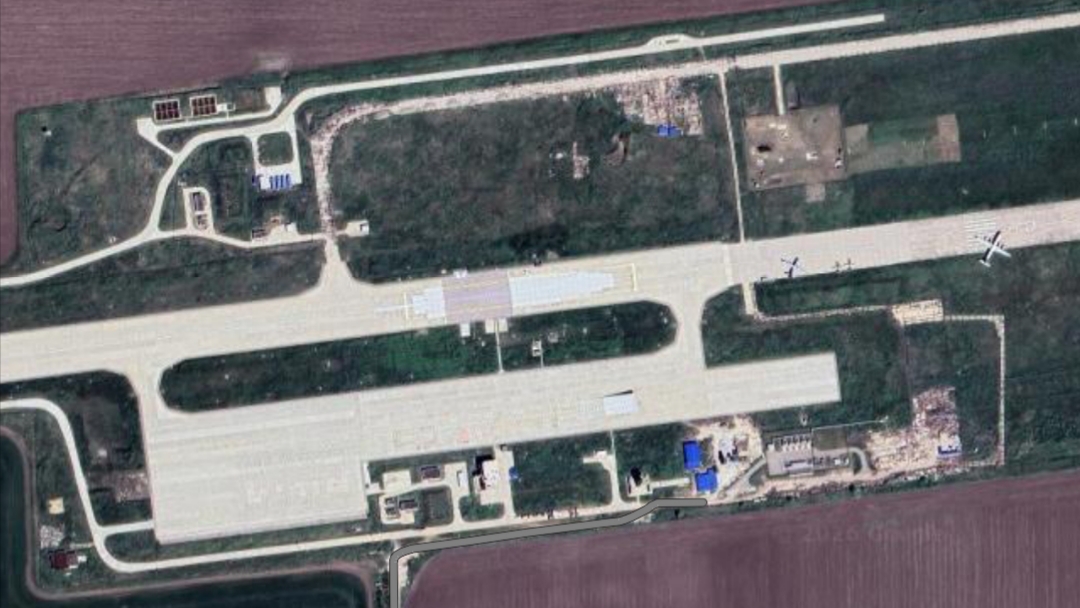 Дрони атакували військовий аеродром у російському Єйську