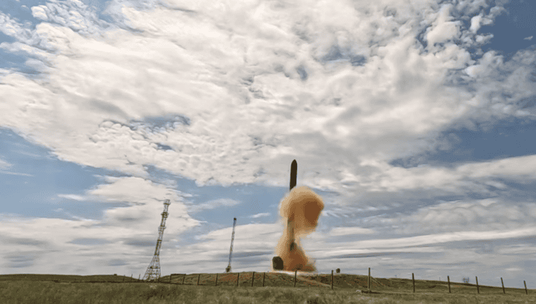 Russia Conducts Nuclear Exercises Involving 64,000 Troops, the Navy, and the Air Force