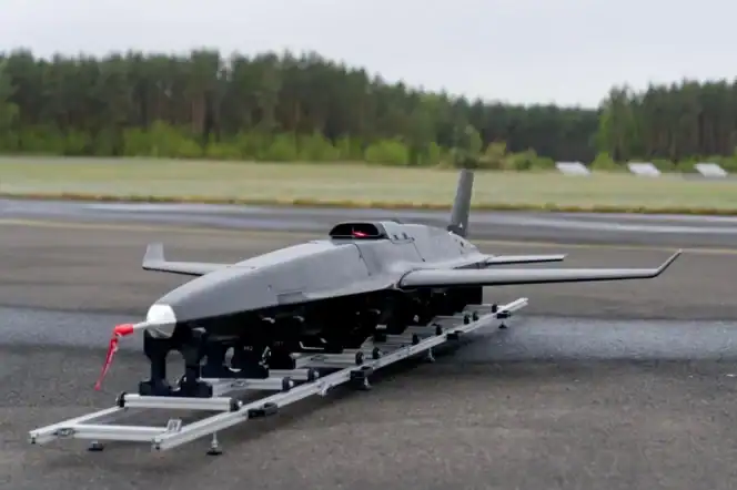 TKH Tests First Fully Polish MTJD-15 Jet Drone