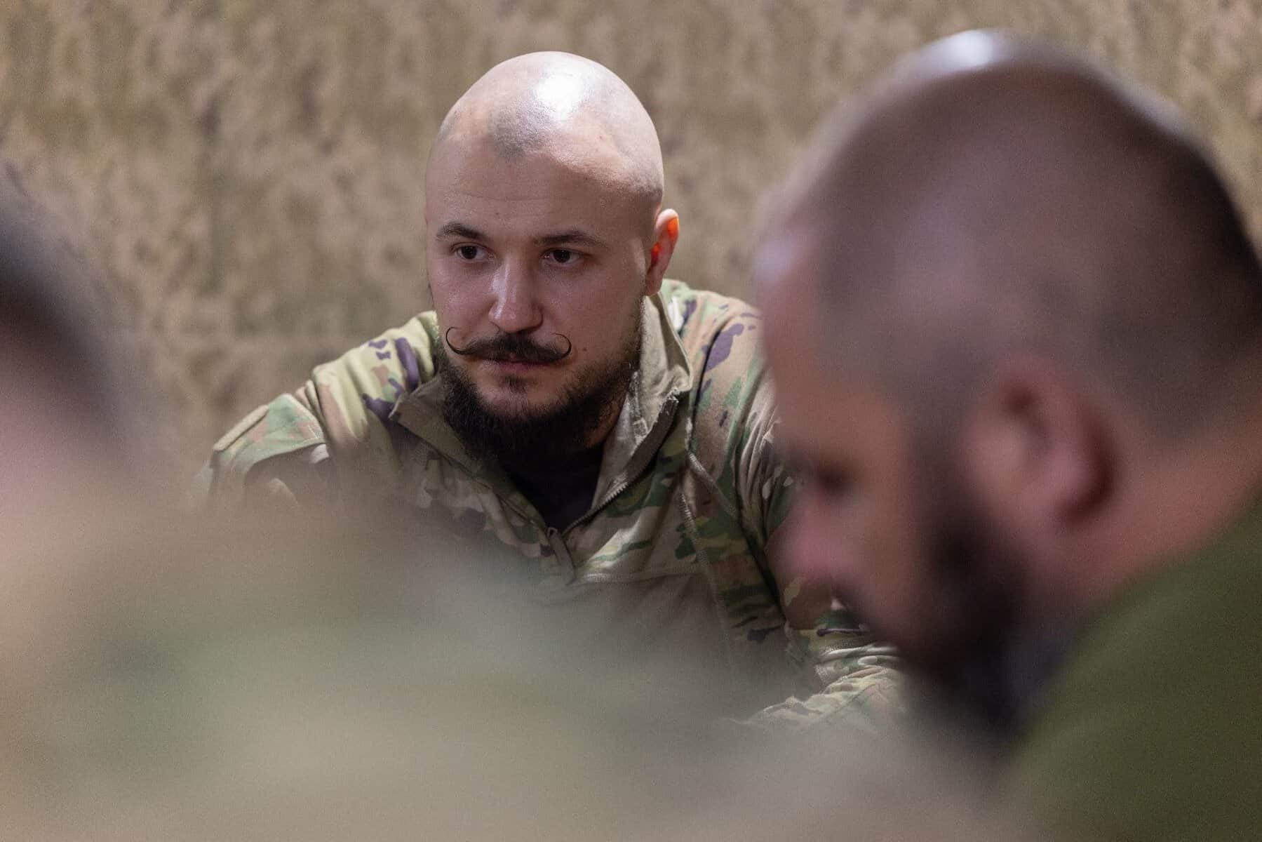 Суть справжнього командира. Як побудувати ефективну роботу підрозділу через досвід Аустера