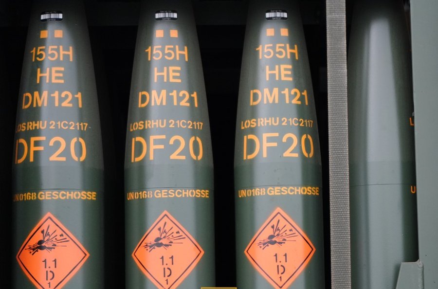 Rheinmetall Ready to Produce 100,000 Long-Range Shells for Ukraine