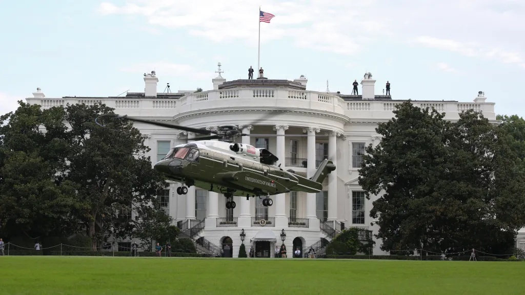 Трамп будує під Білим домом новий військовий комплекс