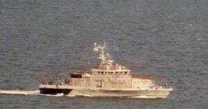 Росіяни обладнали катери «Грачонок» антидроновими сітками