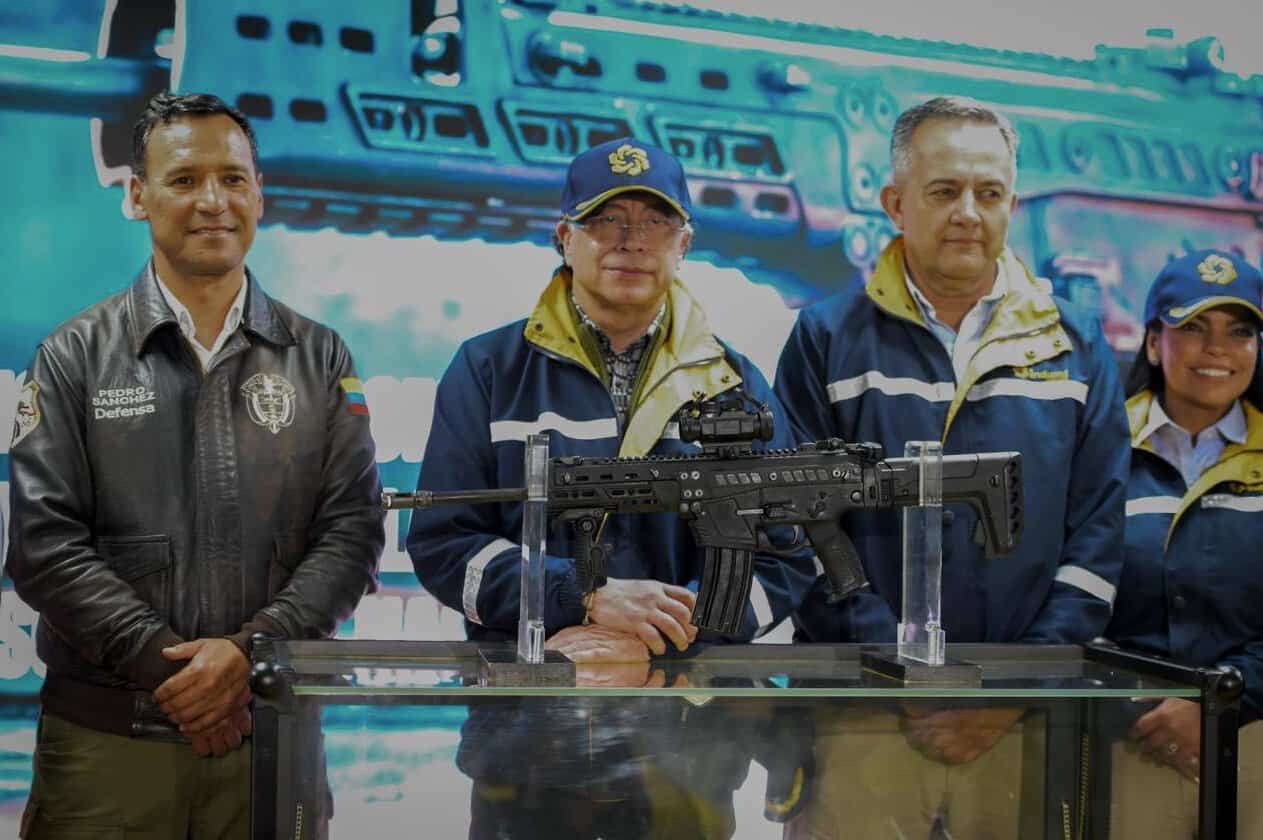 Колумбійська штурмова гвинтівка JAGUAR компанії Indumil. Травень 2026. Джерело: Міноборони Колумбії