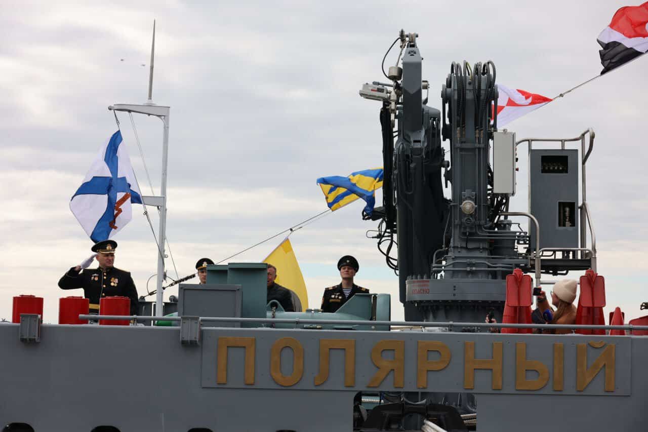 Морський тральщик «Полярный» проєкту 12700 «Александрит». Квітень 2026 року. Фото: Міноборони РФ