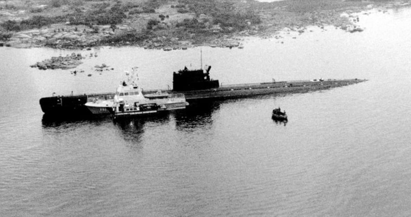 Soviet submarine S-363 (U137) aground near Sweden. 1981