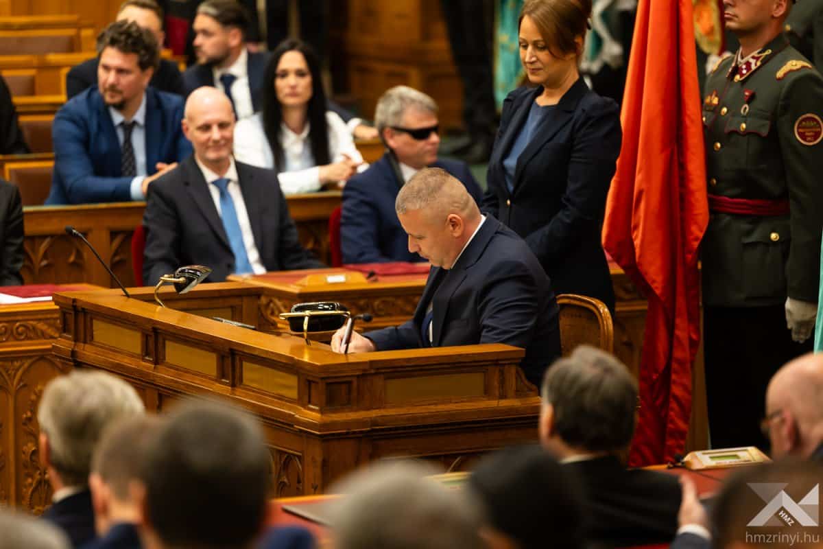 Former Chief of General Staff Romulusz Ruszin-Szendi Appointed Hungary’s New Defense Minister