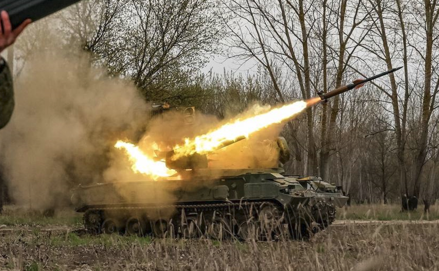 Russian Forces Deploy Rare 2K22M1 Tunguska-M1 Air Defense System to Dobropillia Direction