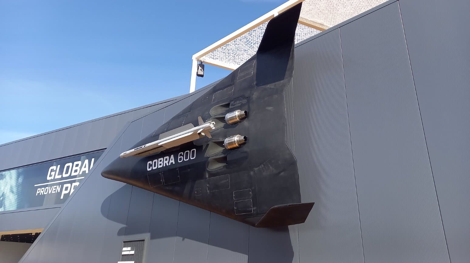 Дрон Cobra 600 з ракетою IRIS-T. Червень 2026. Фото: Gareth Jennings
