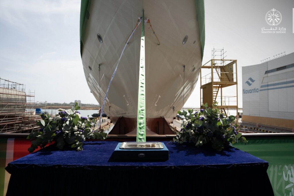 Церемонія спуску на воду корвета HMS AlMadinah. Фото: Міністерство оборони Саудівської Аравії.