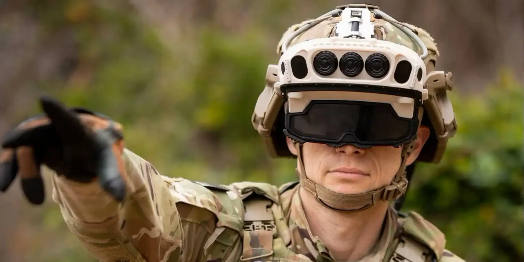 An IVAS 1.2 headset. Photo credits: US Army