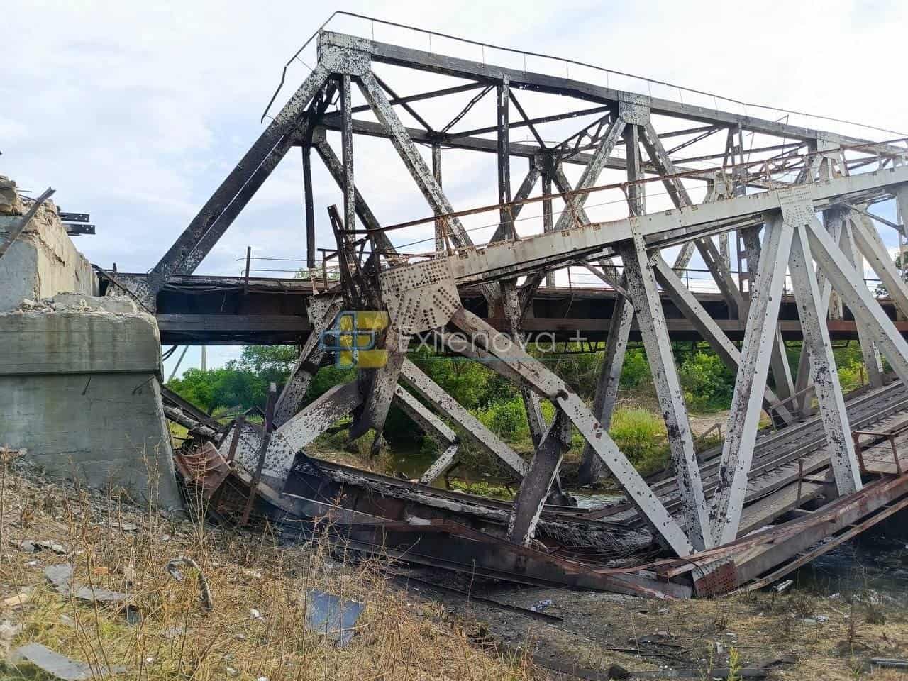Сили оборони пошкодили залізничний міст у селищі Сабівка в окупованій частині Луганської області