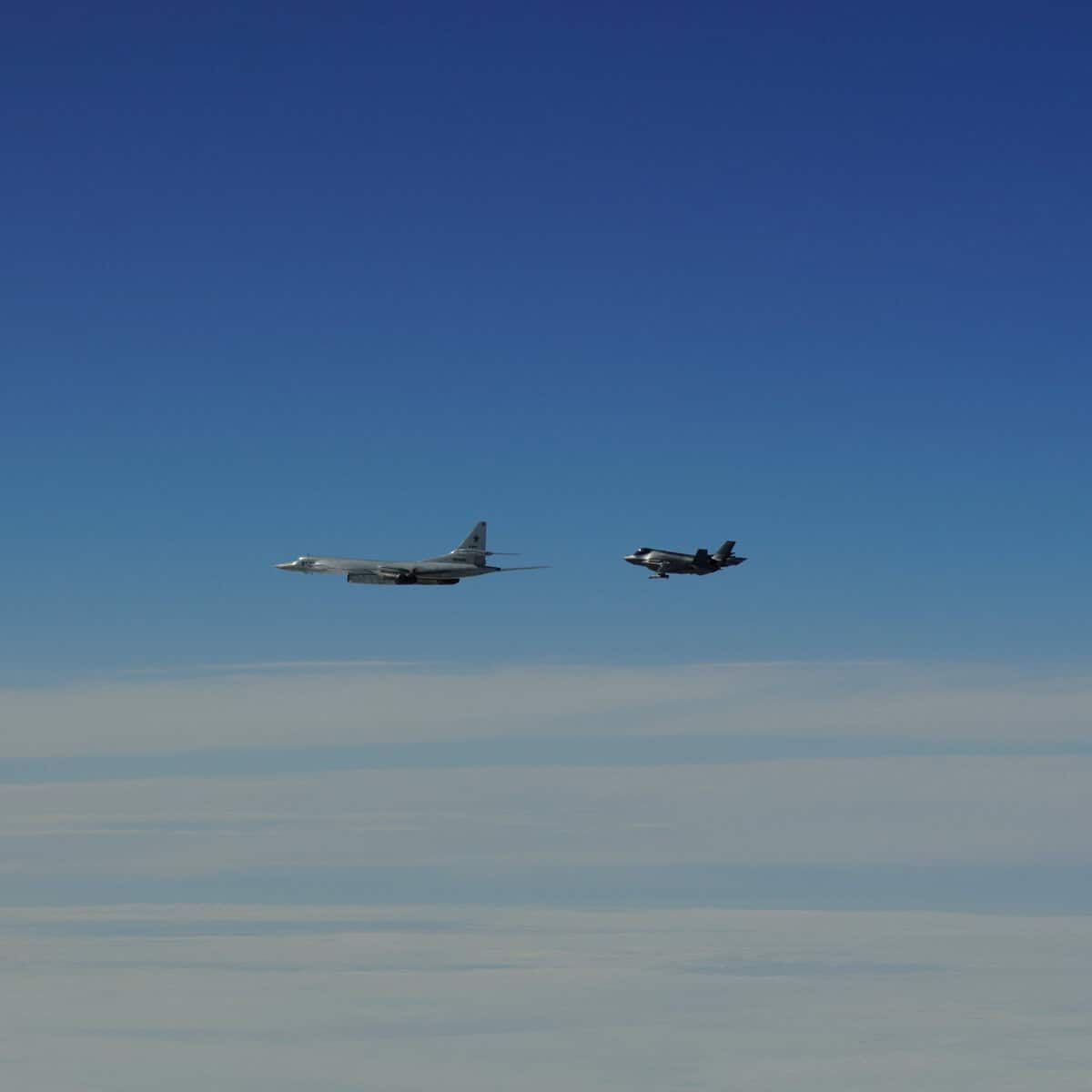 Норвезькі F-35A супроводили російські бомбардувальники Ту-160 поблизу Полярного кола