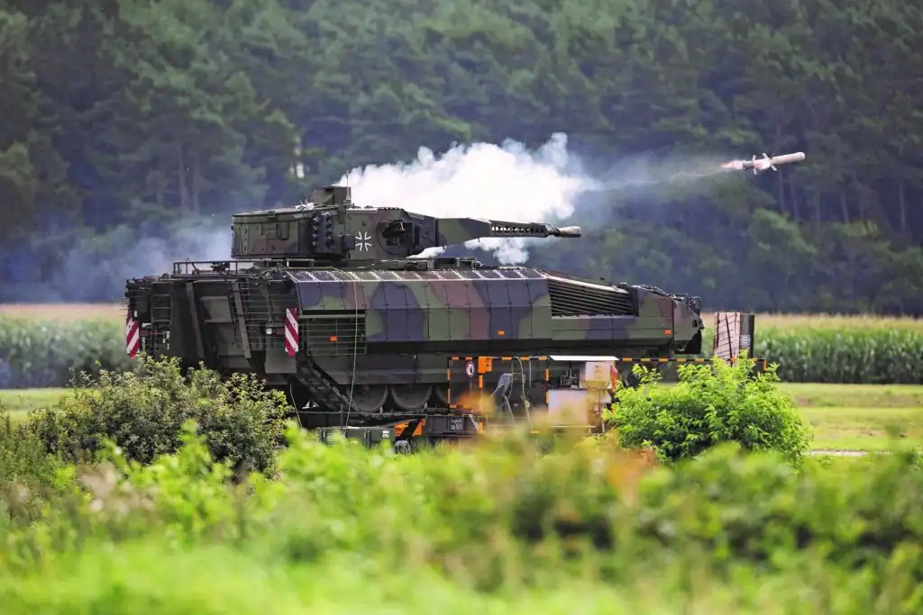 Test launch of the MELLS missile from the Puma infantry fighting vehicle. Photo credits: EuroSpike