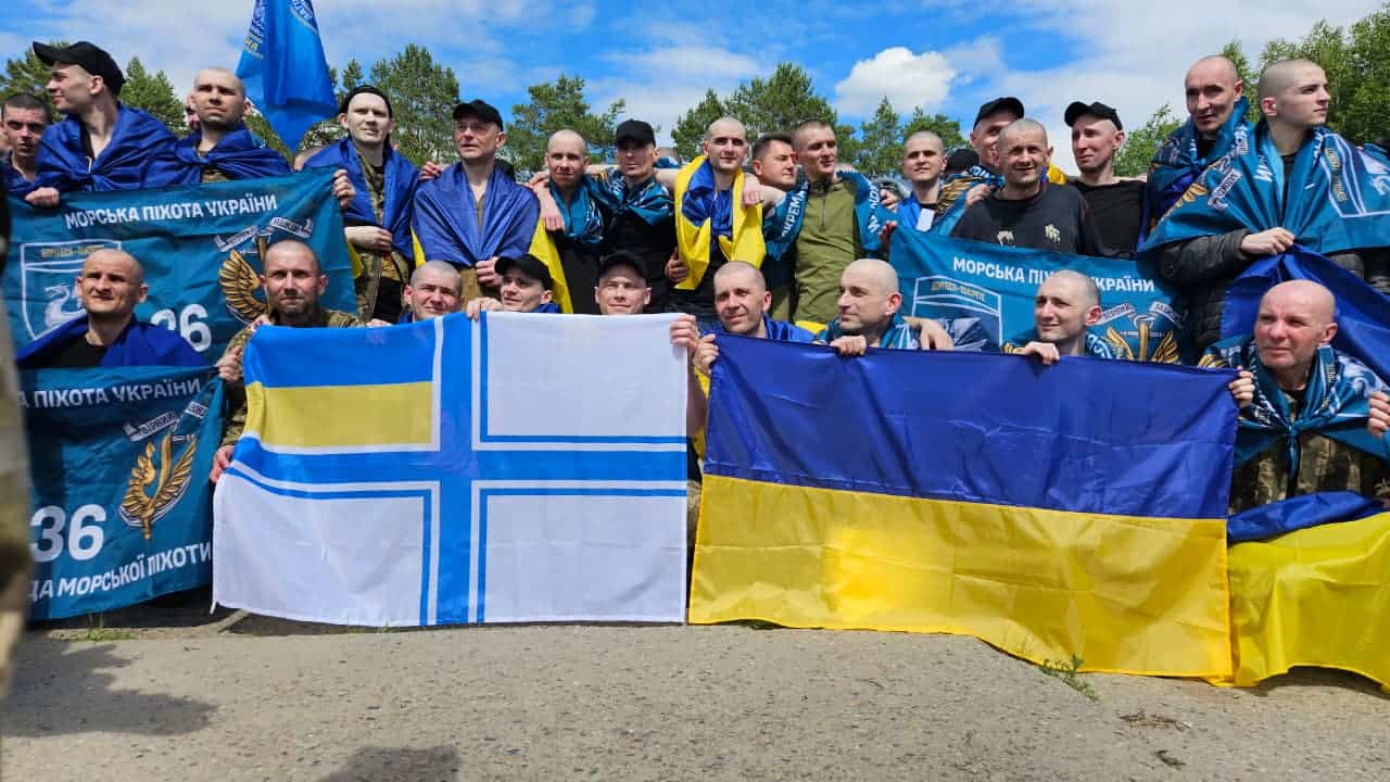 З полону повернули 160 захисників, серед них — 115 оборонців Маріуполя