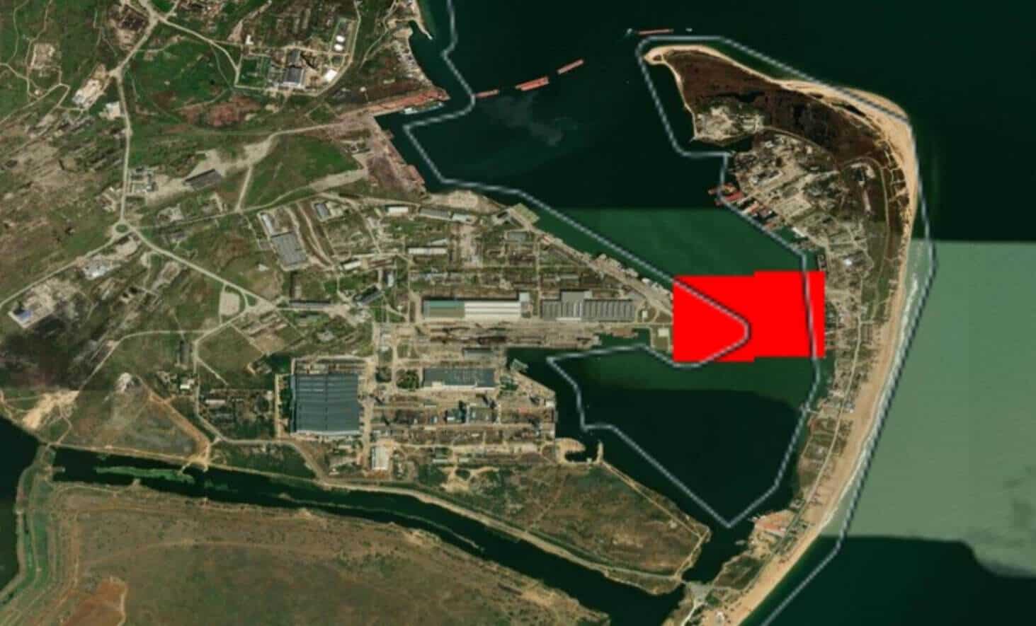 Fire Reported at Kerch’s Zaliv Shipbuilding Yard After Drone Attack