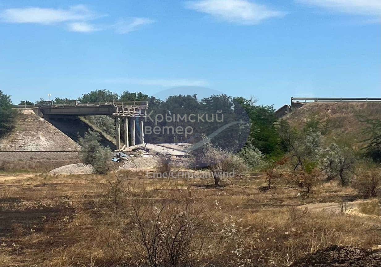 Ukrainian Defense Forces Destroy Road Bridge in Crimea