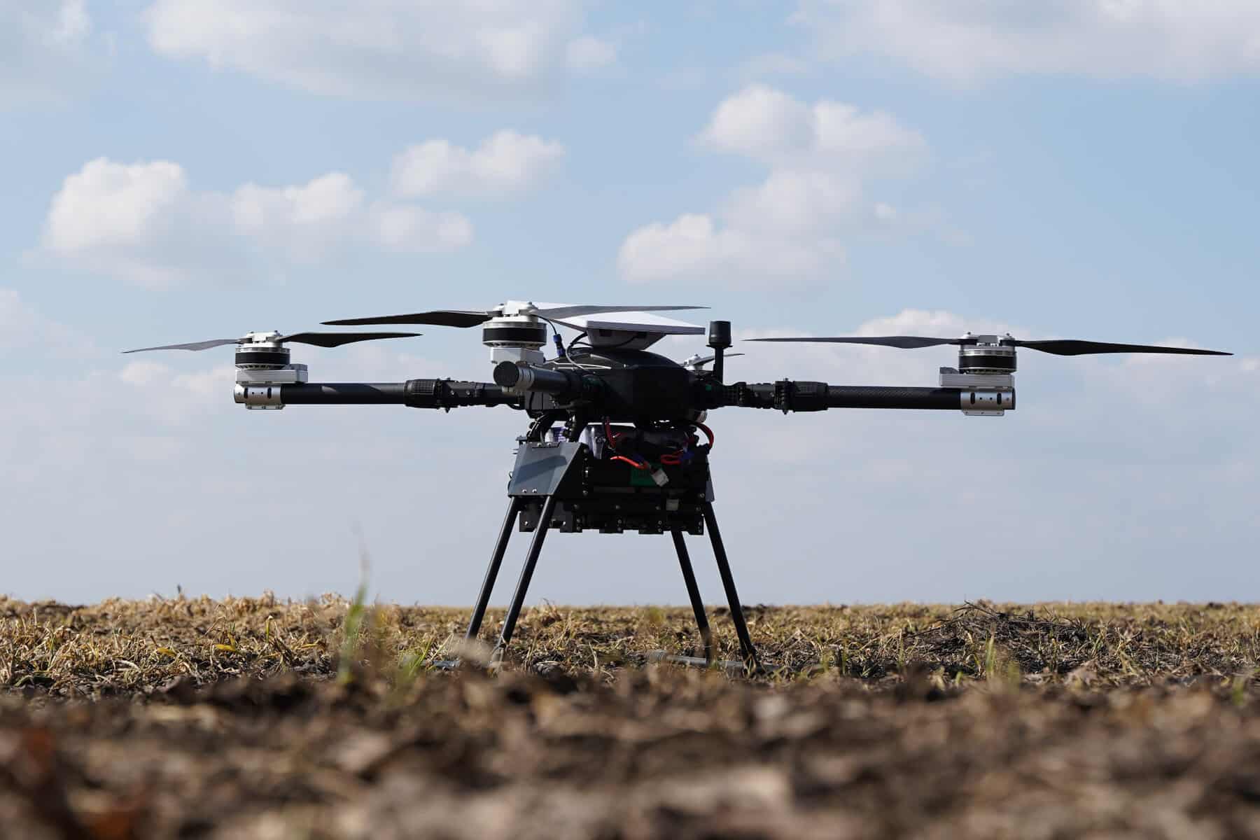 Martyn Tech Presents New Adis Heavy-Lift Drone Bomber With Satellite Communication