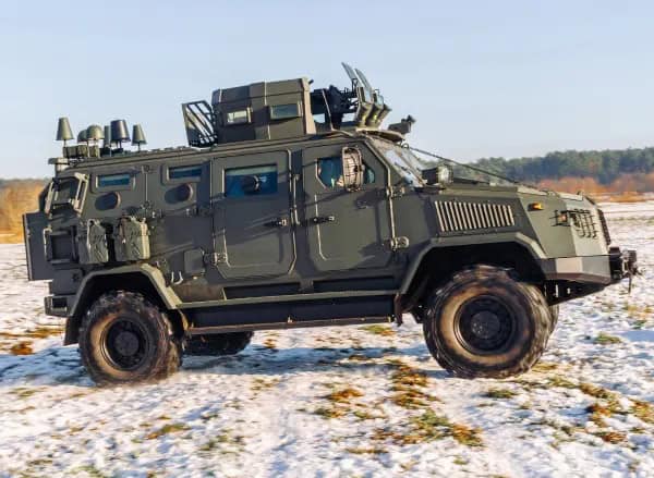 Інтеграція РЕБ-рішень UNWAVE з бронеавтомобілем «Козак-2М1» від НВО «Практика». Фото: Unwave