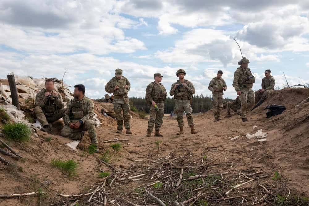 US service members during field exercises at a training range in Lithuania. Photo credits: US Army