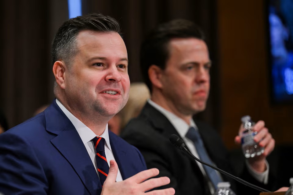 Розвідку США очолить директор агентства житлового фінансування
