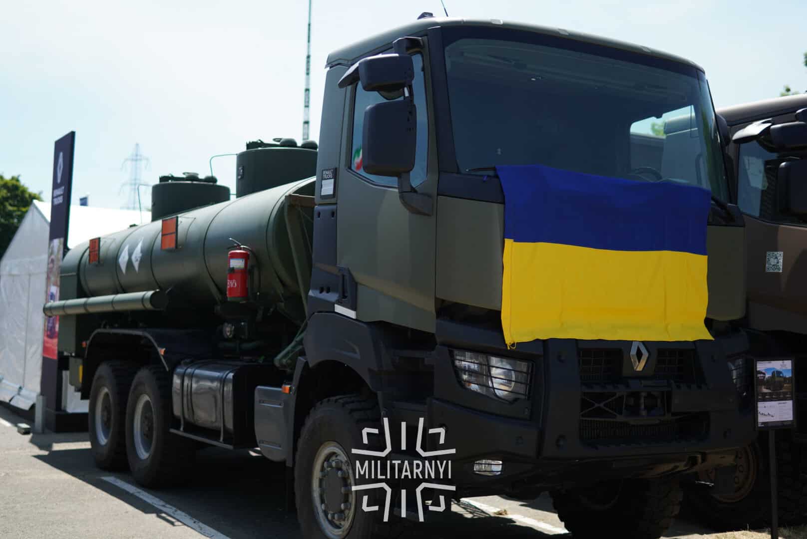 Ukraine Launches Production of Fuel Refueling Trucks on Renault Chassis