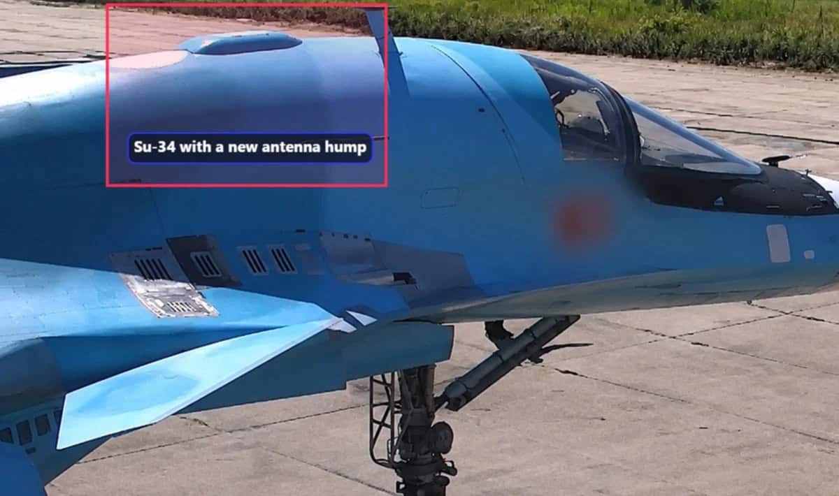 New Antenna Fairing Spotted on Russian Su-34, Indicating an Upgrade to Communication Systems