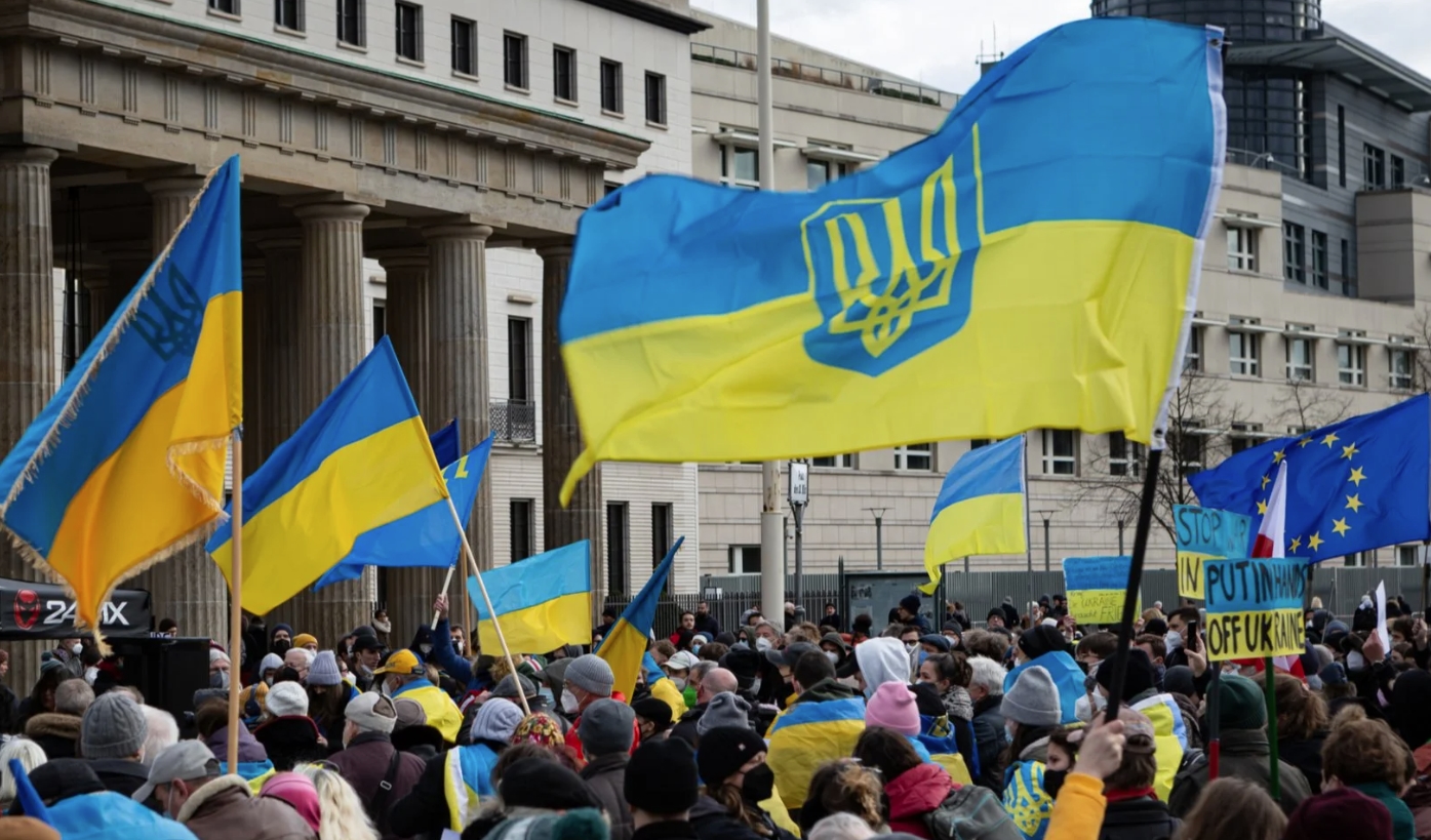 EU Considers Excluding Ukrainians of Conscription Age From Protection Program