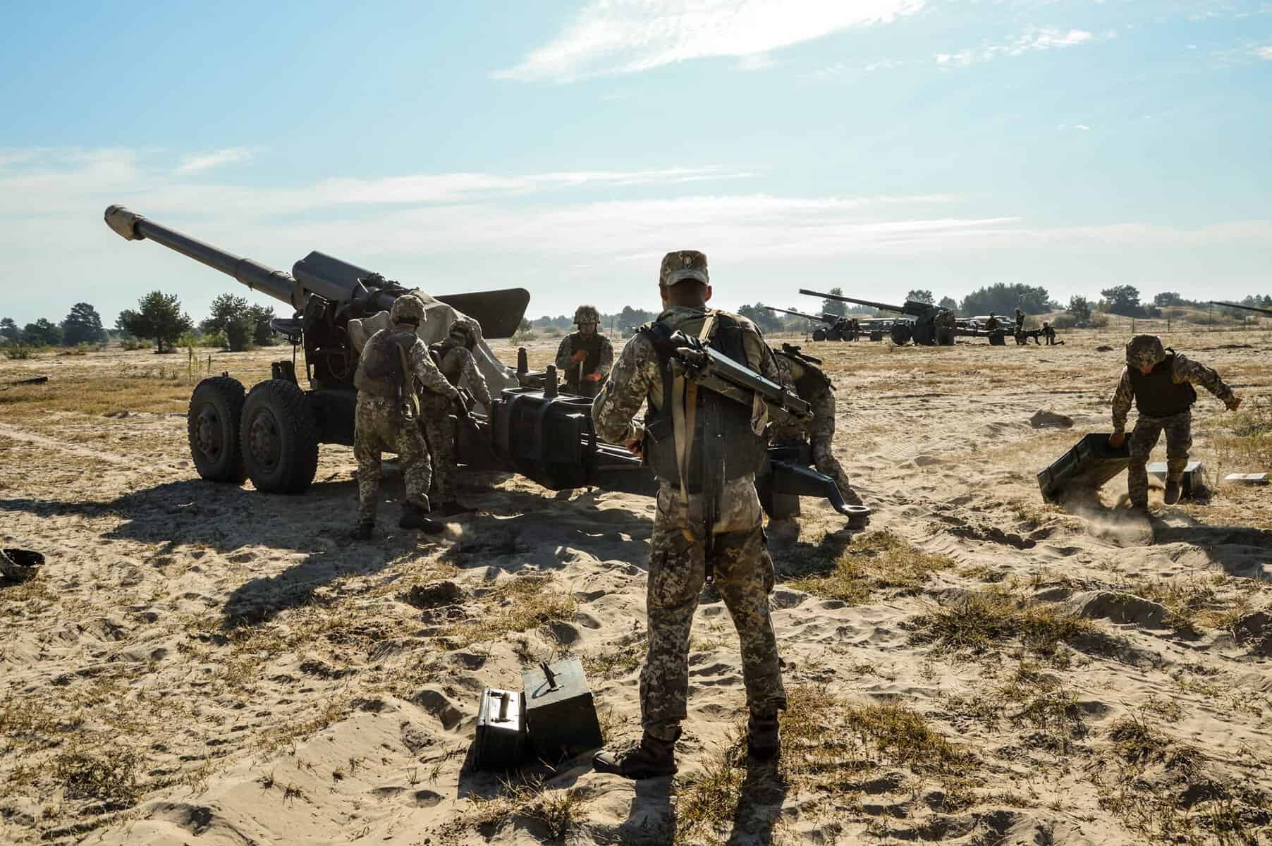 Артустановки 2А36 «Гиацинт-Б» на озброєнні 55-ї бригади