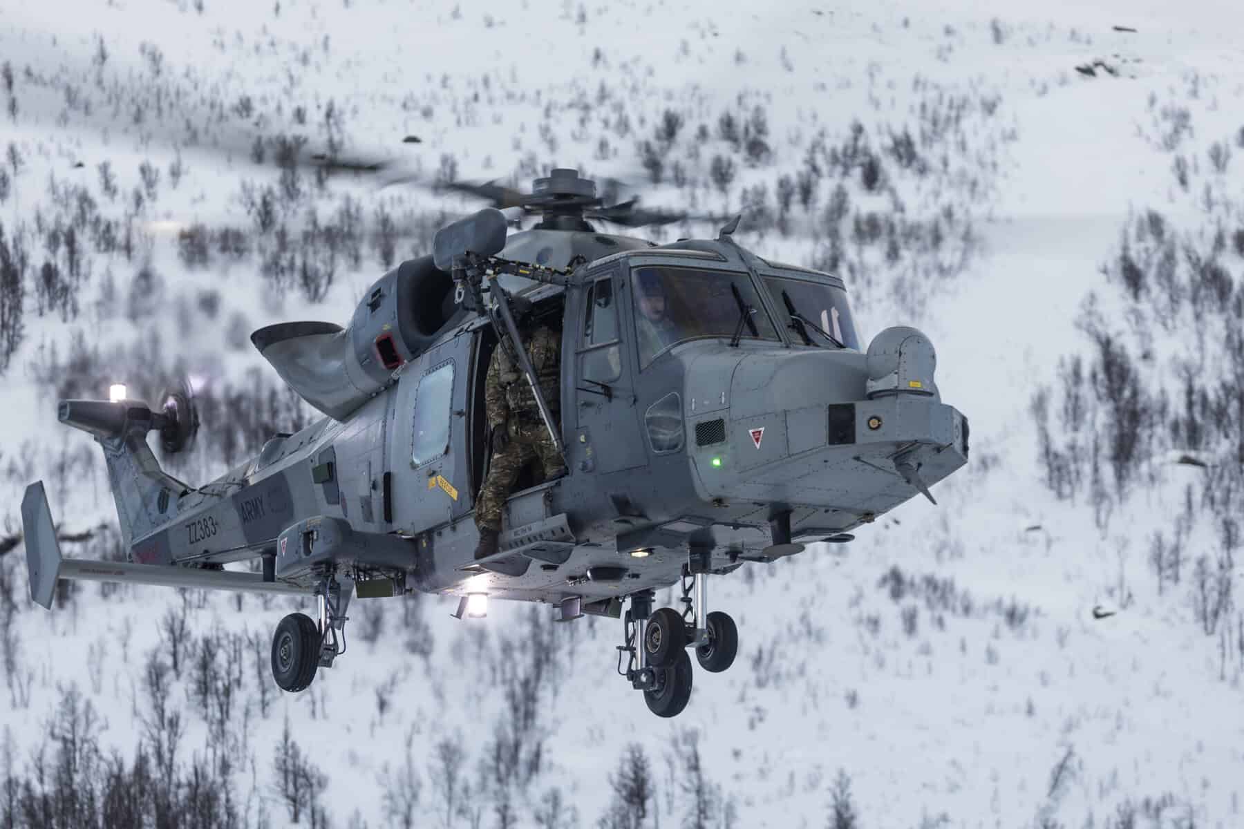 Британія з 2027 року почне списання гелікоптерів Wildcat AH1 після 12 років служби