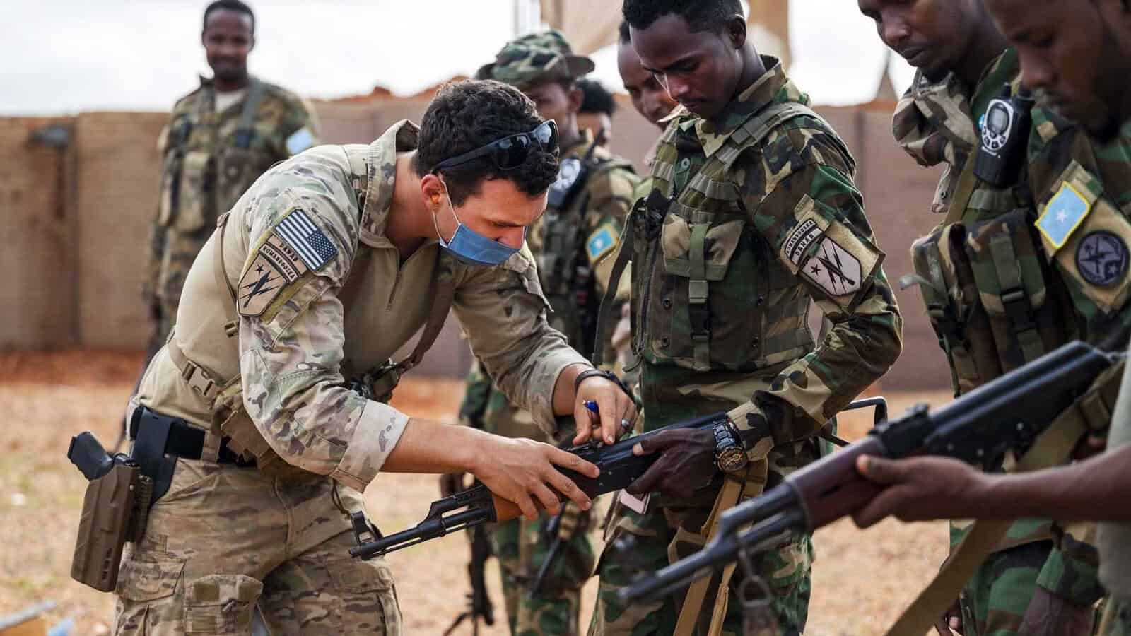 США припинять підтримку миротворчої місії в Сомалі