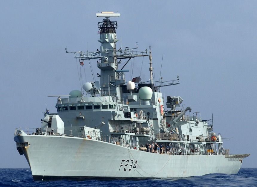 UK to Decommission Two Frigates and Mine Countermeasure Vessel