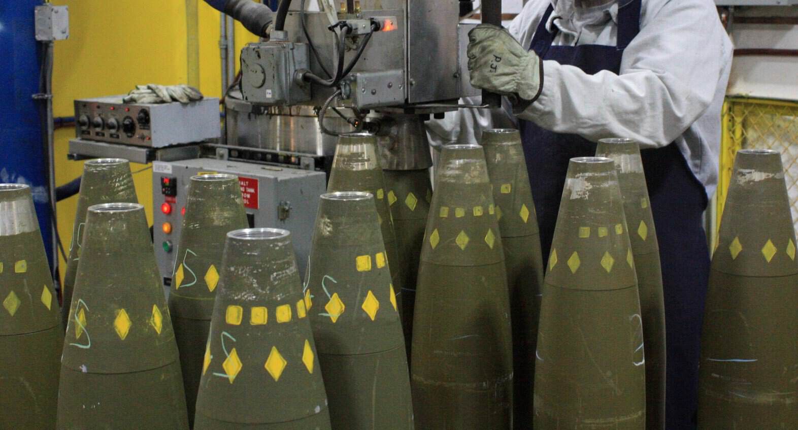 U.S. Fails to Meet 100,000-Shell Monthly Production Goal