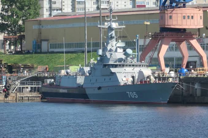 СБУ уразила ракетний катер проєкту 12418 «Молния» в Каспійському морі