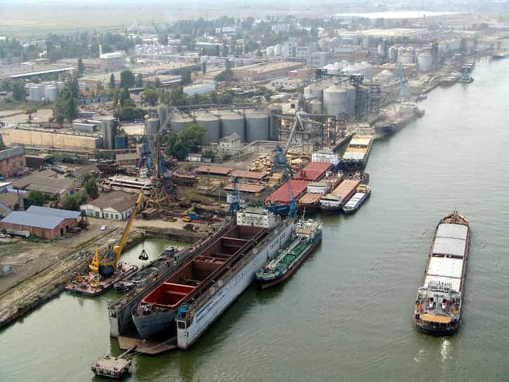 Дрони атакували порт у місті Ростов-на-Дону