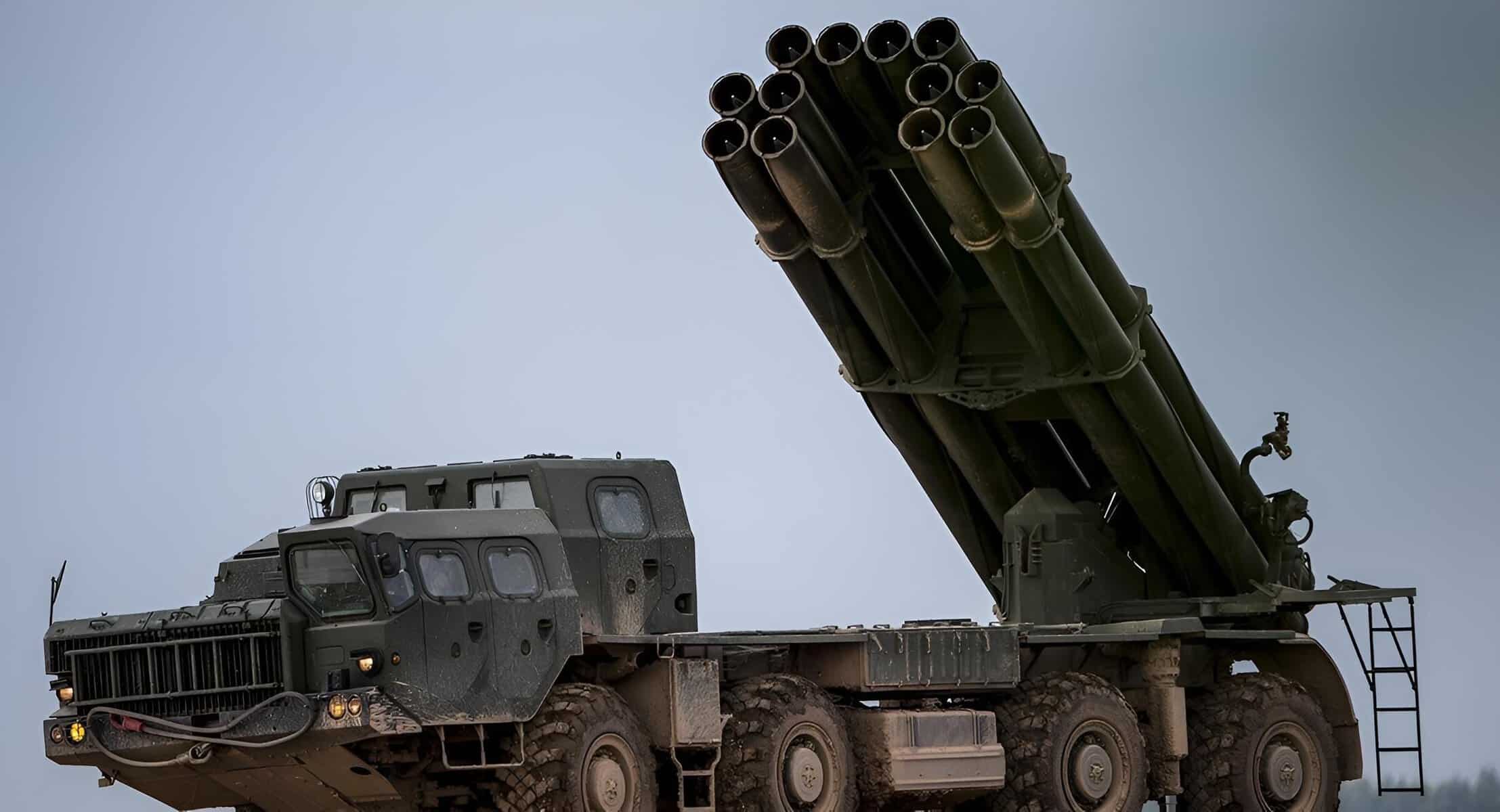 БМ-30 «Смерч»: українські й російські модифікації 300-мм РСЗВ та втрати окупантів