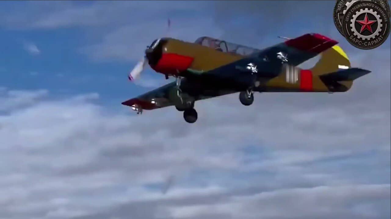Russia Has Begun Using the Yak-52 And An-2 As Carrier Aircraft For Interceptor Drones