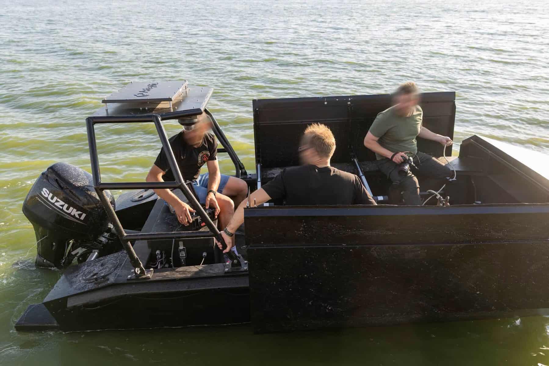 Розроблений інженерами ЦСП «Омега» морський дрон. 19 липня 2026 року. Фото: МВС України