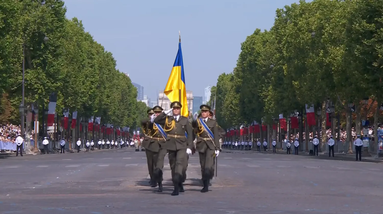 Ukrainian Pilots and Ground Forces Participated in the Bastille Day Parade in Paris