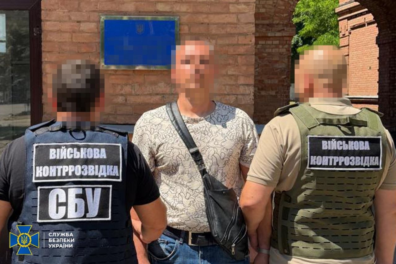 На Одещині затримали доцента військової академії за злив документації про українські безпілотники