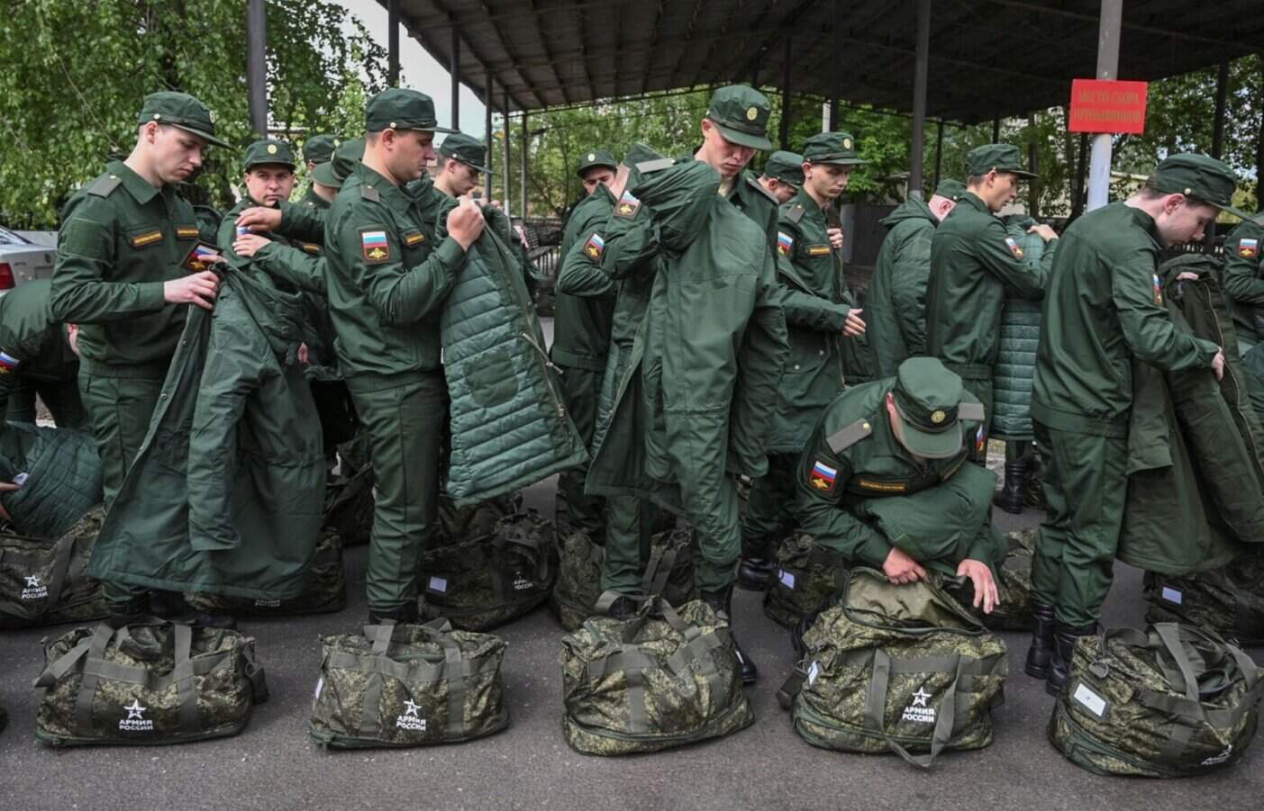 Russia Discusses Introducing Martial Law After State Duma Elections