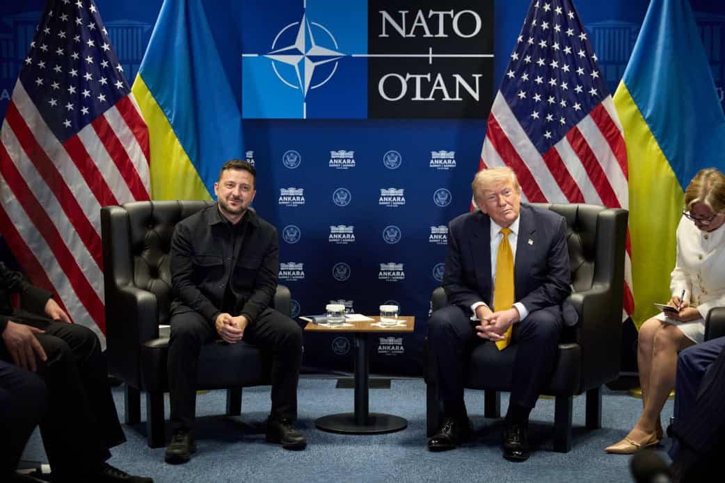 Володимир Зеленський та Дональд Трамп на саміті НАТО в Анкарі. 8 липня 2026 року. Фото: Офіс Президента