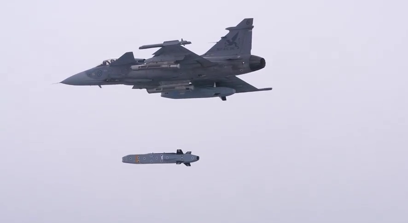 Швеція вперше випробувала запуск ракети Taurus з винищувача Gripen C
