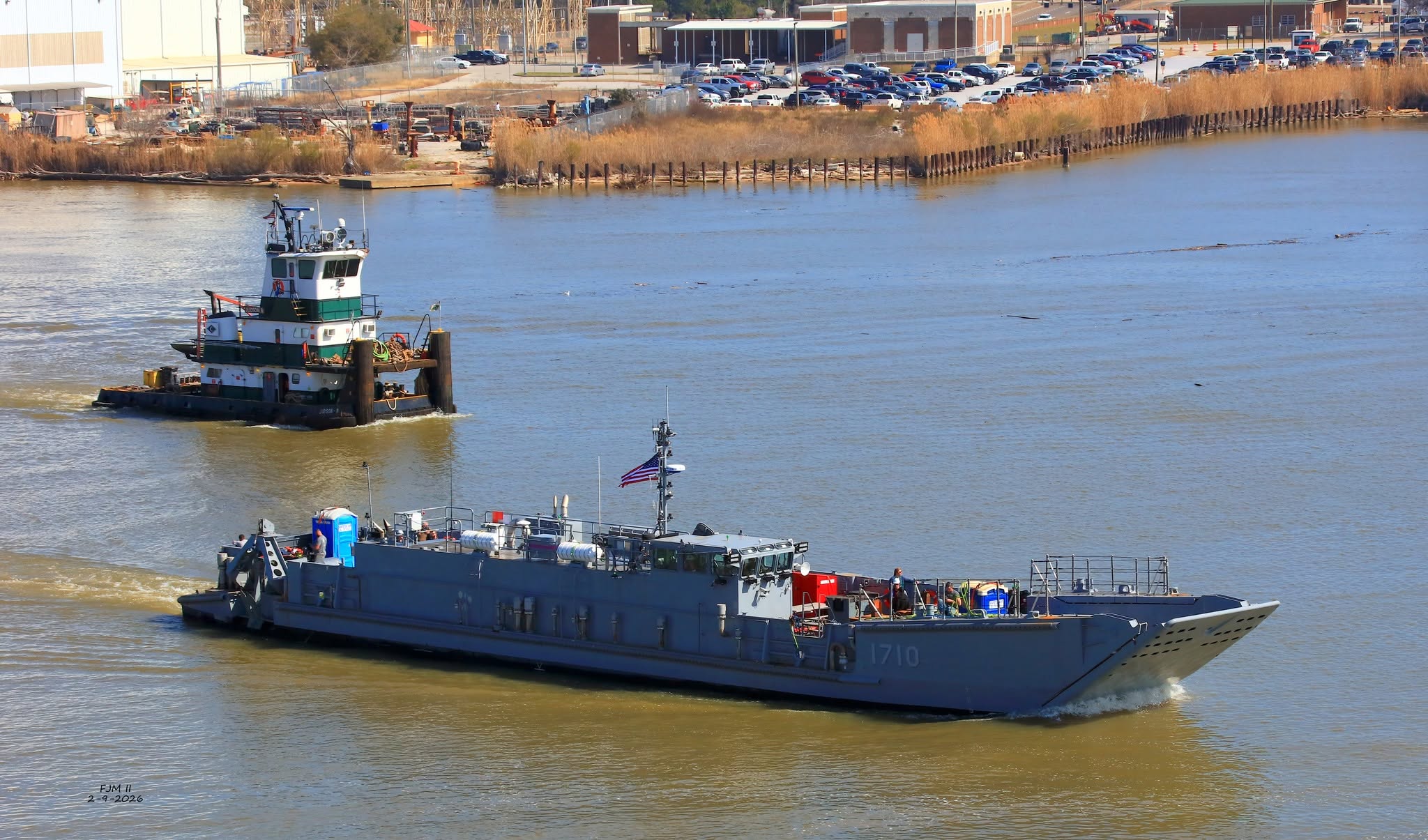 ВМФ США отримав перший сталевий десантний катер LCU 1710