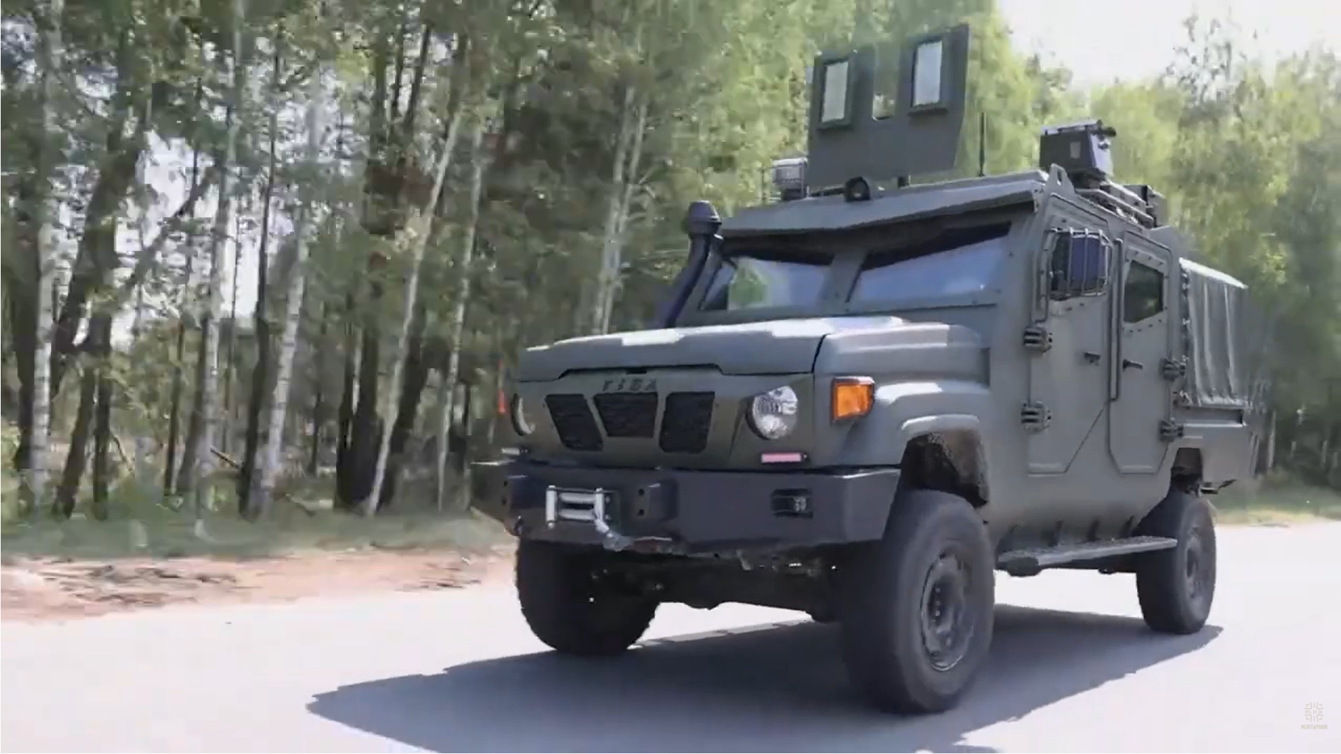 НГУ отримала автомобілі радіаційної та хімічної розвідки на базі ББМ Tisa