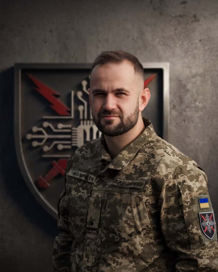 Дружній «вогонь» у радіоефірі: чому РЕБ давить власні БпЛА і як це виправити