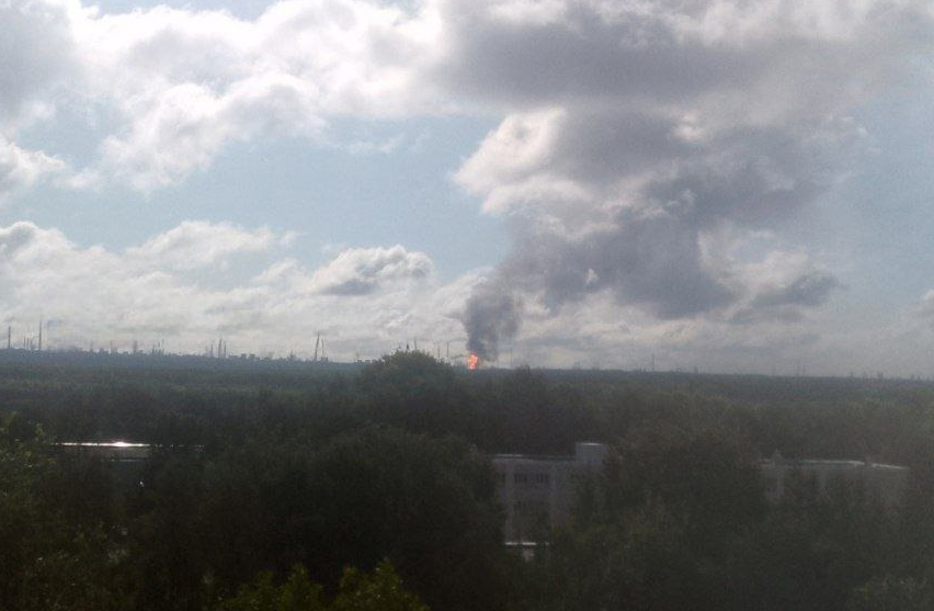 Drones Attack Nizhnekamskneftekhim Plant in Tatarstan, 1,200 km From Ukraine
