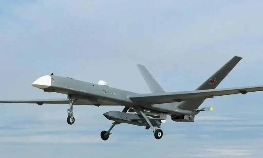 An Orion UAV carrying a Banderol loitering munition. Photo credits: Russian media