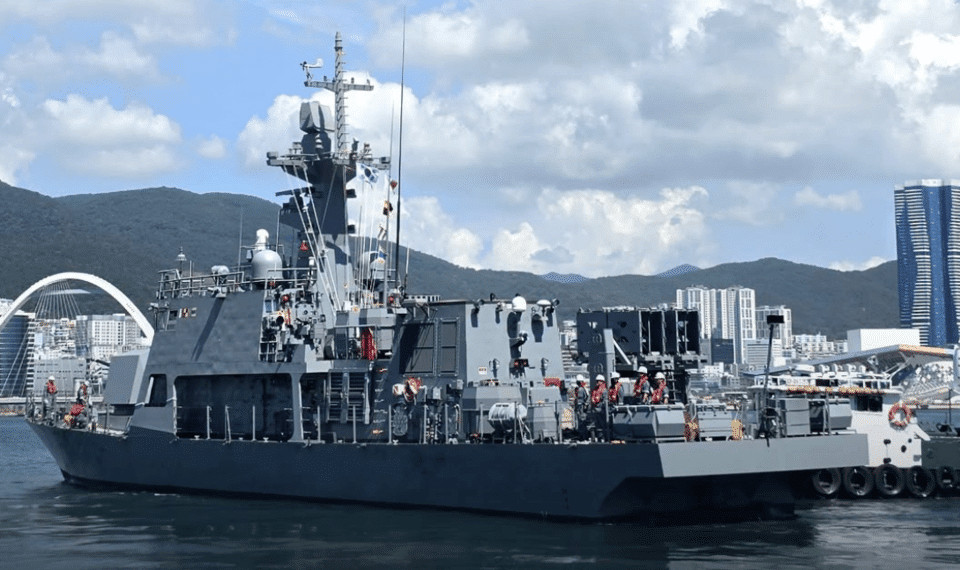 South Korean Navy Receives First Upgraded PKX-B Patrol Craft